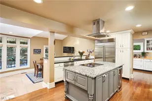 285 Nob Hill Dr, Akron, OH 44303 - Photo 13