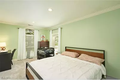 285 Nob Hill Drive, Akron, OH 44303 - Photo 33