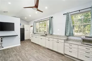 285 Nob Hill Dr, Akron, OH 44303 - Photo 5