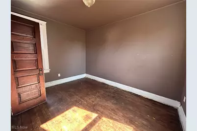 6817 Hope Avenue, Loveland, OH 44102 - Photo 3