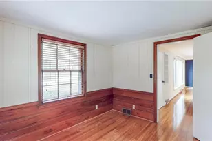 23613 E Baintree Rd, Beachwood, OH 44122 - Photo 13