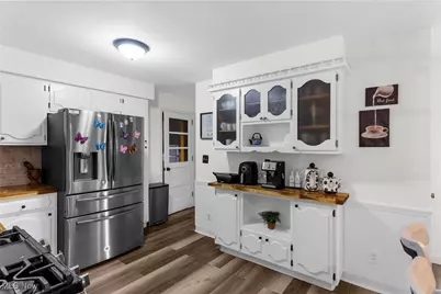 575 Breetz Drive, Campbell, OH 44405 - Photo 11