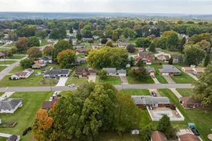 575 Breetz Dr, Campbell, OH 44405 - Photo 33