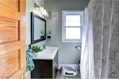 1547 Orchard Grove Avenue, Oakwood, OH 44107 - Photo 21