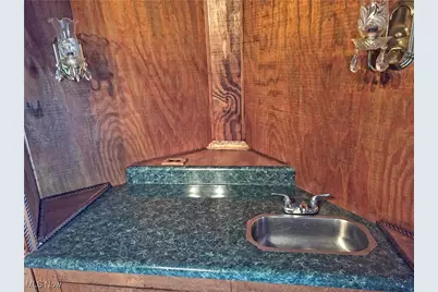 28900 Euclid Avenue, Wickliffe, OH 44092 - Photo 5