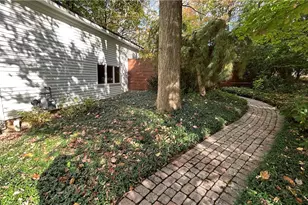 70 Crown Point, Geneva, OH 44041 - Photo 7