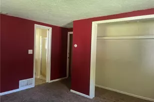 8629 Huntley Dr SE, Warren, OH 44484 - Photo 9