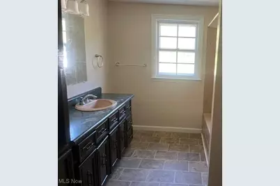 8629 Huntley Drive SE, Warren, OH 44484 - Photo 13