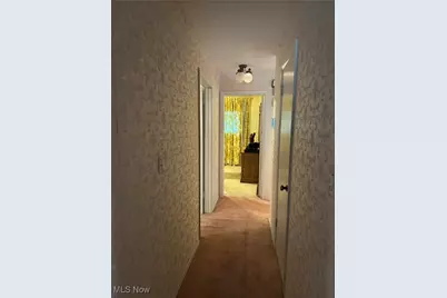 1824 Robindale Street, Wickliffe, OH 44092 - Photo 11