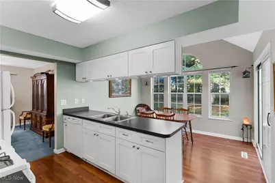 10240 Orchard Hill Lane, Twinsburg, OH 44087 - Photo 9