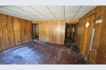 10306 Electric Boulevard, Northfield, OH 44067 - Photo 9