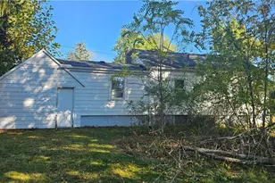 10306 Electric Blvd, Northfield, OH 44067 - Photo 5