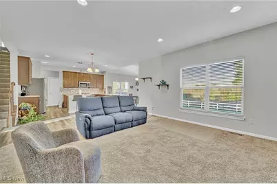 6825 Independence Boulevard, North Ridgeville, OH 44039 - Photo 15