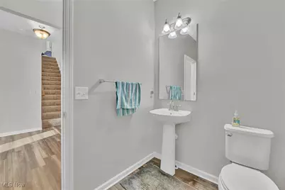 6825 Independence Boulevard, North Ridgeville, OH 44039 - Photo 39