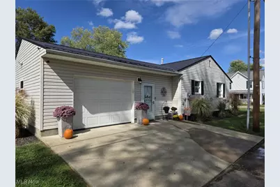 129 E 4th Street, Warsaw, OH 43844 - Photo 3