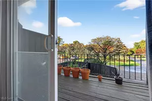 824 S Chillicothe Rd, Aurora, OH 44202 - Photo 15