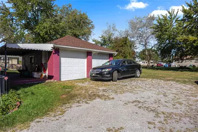 1836 W 21st Street, Lorain, OH 44052 - Photo 15