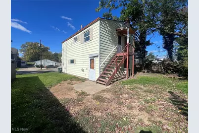 1454 Spring Avenue NE, Canton, OH 44714 - Photo 3