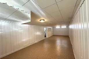 1530 E 254th St, Euclid, OH 44117 - Photo 13