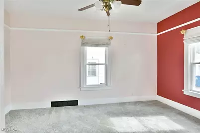 459 Tenney Avenue, Campbell, OH 44405 - Photo 11