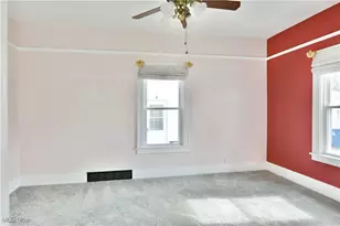 459 Tenney Ave, Campbell, OH 44405 - Photo 11