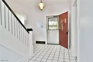 459 Tenney Ave, Campbell, OH 44405 - Photo 3