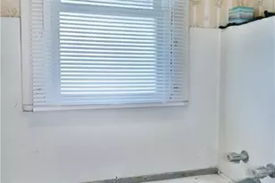 227 Maplewood Ave, Struthers, OH 44471 - Photo 35