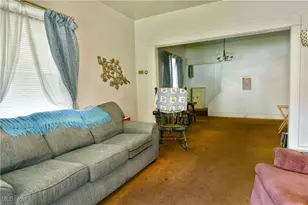 227 Maplewood Ave, Struthers, OH 44471 - Photo 15