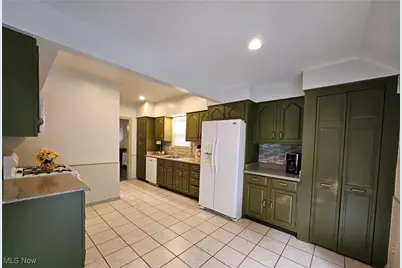 2153 Lyon Boulevard, Poland, OH 44514 - Photo 11