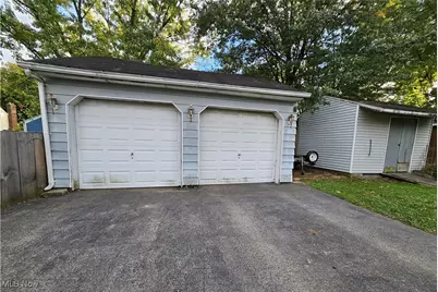 2153 Lyon Boulevard, Poland, OH 44514 - Photo 5