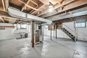 1128 W 11th St, Lorain, OH 44052 - Photo 43