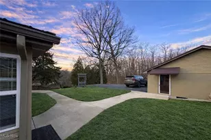 15904 E Liverpool Rd, East Liverpool, OH 43920 - Photo 29