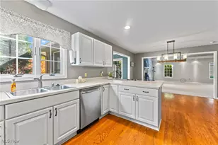 43 Greystone Dr, Poland, OH 44514 - Photo 9