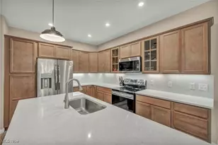 7776 Jo Ann Dr, Concord, OH 44077 - Photo 23