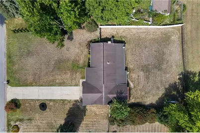 502 Valley Crest Drive, Mogadore, OH 44260 - Photo 31