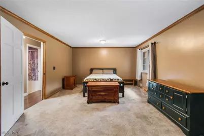 502 Valley Crest Drive, Mogadore, OH 44260 - Photo 17