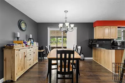 502 Valley Crest Drive, Mogadore, OH 44260 - Photo 7