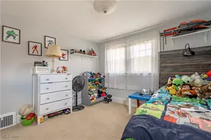 1030 Sunset Dr, Alliance, OH 44601 - Photo 23