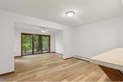 609 Meredith Lane, Cuyahoga Falls, OH 44223 - Photo 7