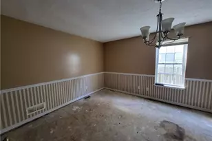 16216 Sunny Glenn Ave, Loveland, OH 44128 - Photo 3