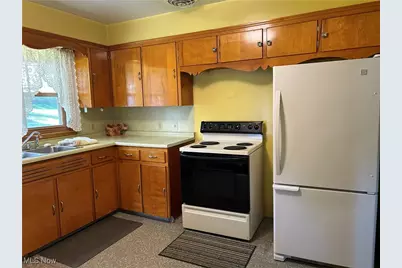 18284 National Road, Gratiot, OH 43740 - Photo 7