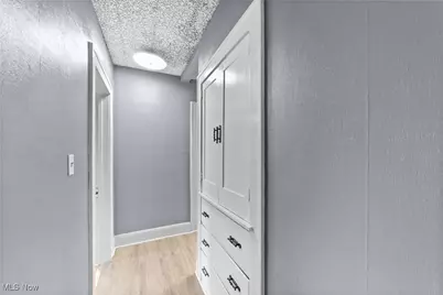 14724 Clifton Boulevard, Oakwood, OH 44107 - Photo 11