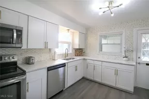 378 Westwood Dr, Steubenville, OH 43952 - Photo 9