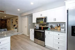 2782 Tanglewood Dr, Wooster, OH 44691 - Photo 9