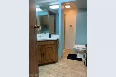 276 E 317 Street, Willowick, OH 44095 - Photo 7