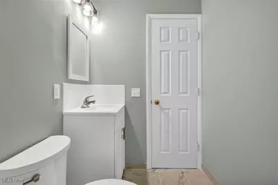 1731 Highview Avenue, Akron, OH 44301 - Photo 15