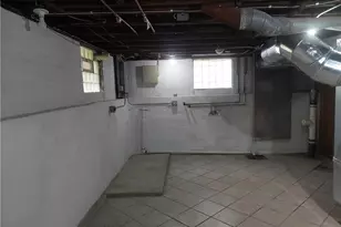 14500 Alder Ave, East Cleveland, OH 44112 - Photo 13