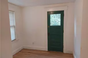 14500 Alder Ave, East Cleveland, OH 44112 - Photo 9