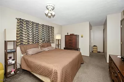 5950 Bayberry Circle, North Ridgeville, OH 44039 - Photo 11