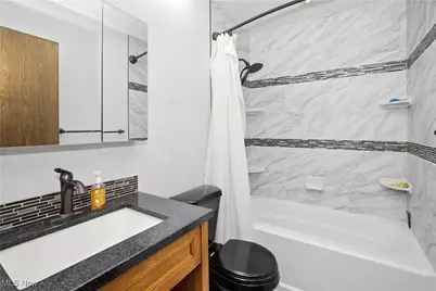 5950 Bayberry Circle, North Ridgeville, OH 44039 - Photo 15